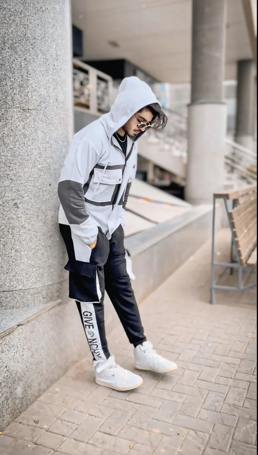 Stylish Cargo Front Double Pocket Winter Tracksuit (White) (Hoodie + Trouser)